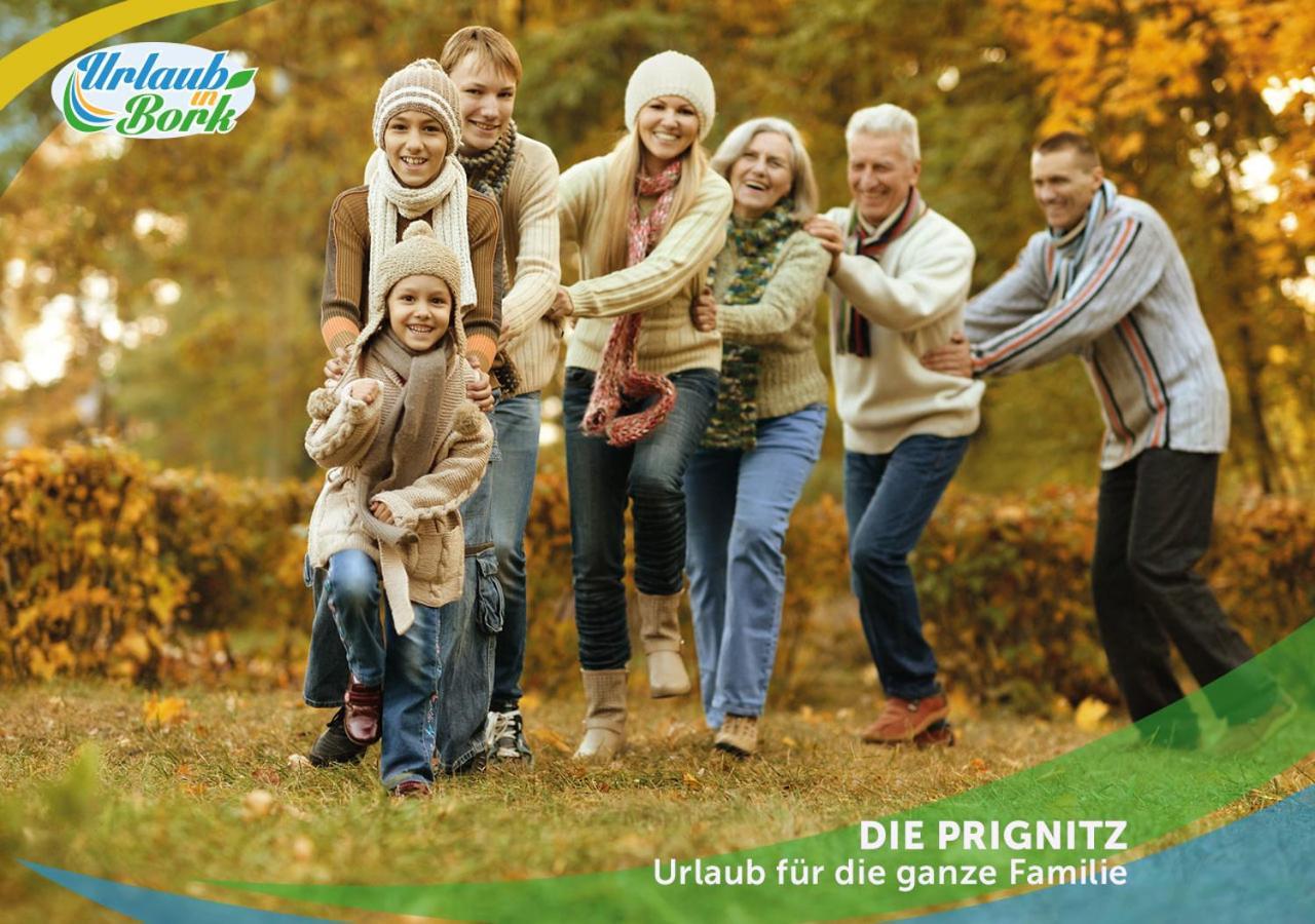 Jagd-Angler-Suite-04-Im-Wald-Am-See Kyritz Bagian luar foto